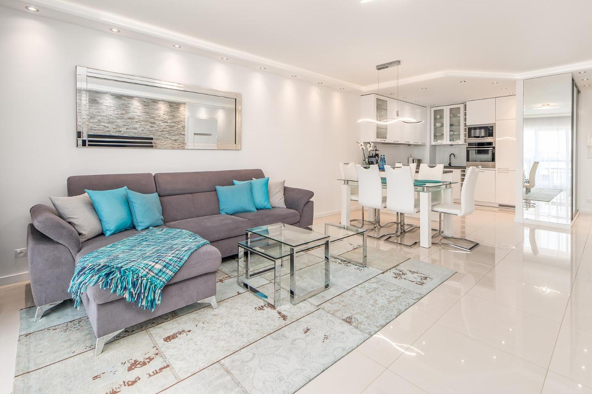 Stylish Vacation Apartment With Parking In Miedzyzdroje By Noclegi Renters Екстер'єр фото